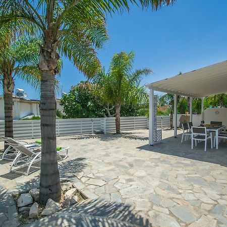 Saint Elias Family Home بروتاراس المظهر الخارجي الصورة
