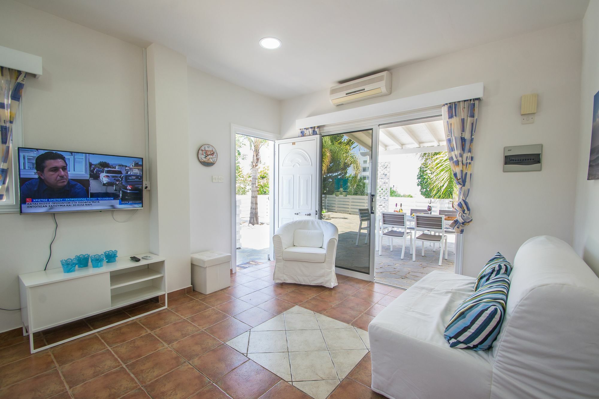 Saint Elias Family Home بروتاراس المظهر الخارجي الصورة